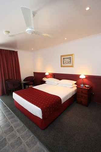 Xenia Central Studio Accommodation - Palm Beach Accommodation 3