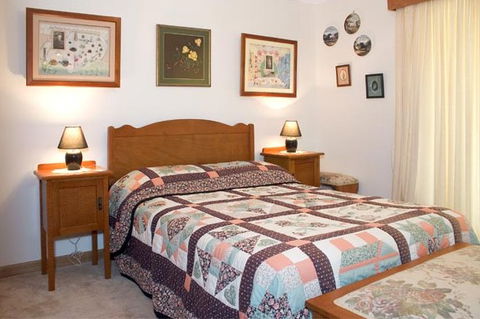 Rock-Al-Roy Bed And Breakfast - Palm Beach Accommodation 1