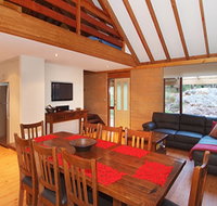 Woodstone Cottages - Palm Beach Accommodation