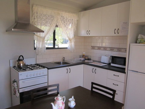 Lavendale Farmstay And Cottages - Palm Beach Accommodation 2