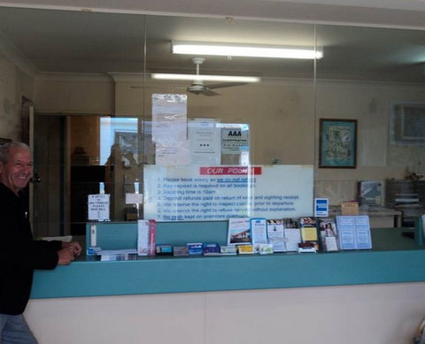 Palm Beach Mobile & Tourist Park - Palm Beach Accommodation 2
