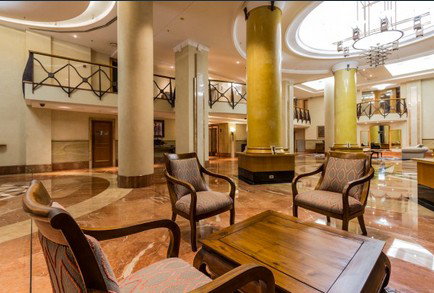 Admiralty Quays - Palm Beach Accommodation 1