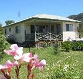 Big Bell Farm - Palm Beach Accommodation