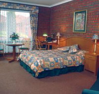 Sovereign Park Motor Inn - Palm Beach Accommodation
