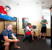Maze Backpackers And Cb Hotel - Palm Beach Accommodation