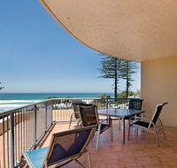 Coolum Baywatch Resort - Palm Beach Accommodation