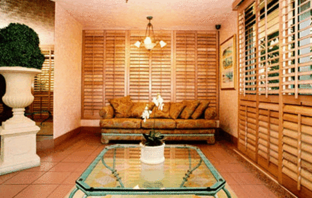 Esplanade Luxury Beachfront Apartments - Palm Beach Accommodation