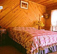 Chesleigh Homestead - Palm Beach Accommodation