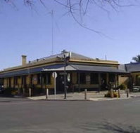 Woolshed Inn Hotel - Palm Beach Accommodation