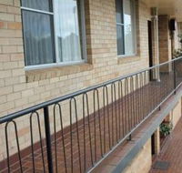 AZA Motel - Palm Beach Accommodation
