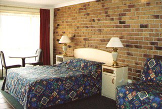 Crows Nest QLD Palm Beach Accommodation