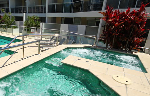 Coolum Seaside Apartments - Palm Beach Accommodation 3