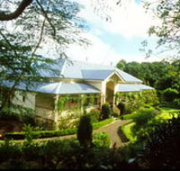 The Falls Rainforest Cottages - Palm Beach Accommodation