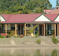Coachhouse Marina Resort Batemans Bay - Palm Beach Accommodation