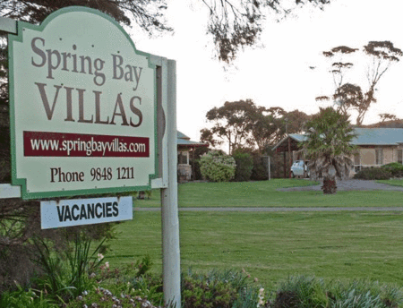 Spring Bay Villas - Palm Beach Accommodation