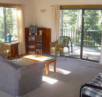 Toms Creek Retreat - Palm Beach Accommodation