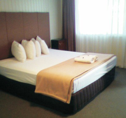Country Plaza Motor Inn - Palm Beach Accommodation 2