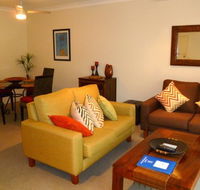 Miami Beachside Apartments - Palm Beach Accommodation