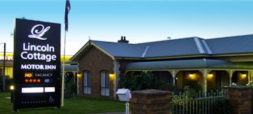 Lincoln Cottage Motor Inn - Palm Beach Accommodation 0