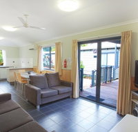 Discovery Holiday Parks - Palm Beach Accommodation