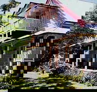 Wynyabbie House - Palm Beach Accommodation