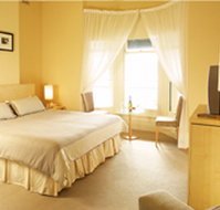 Grand Pacific Hotel - Palm Beach Accommodation