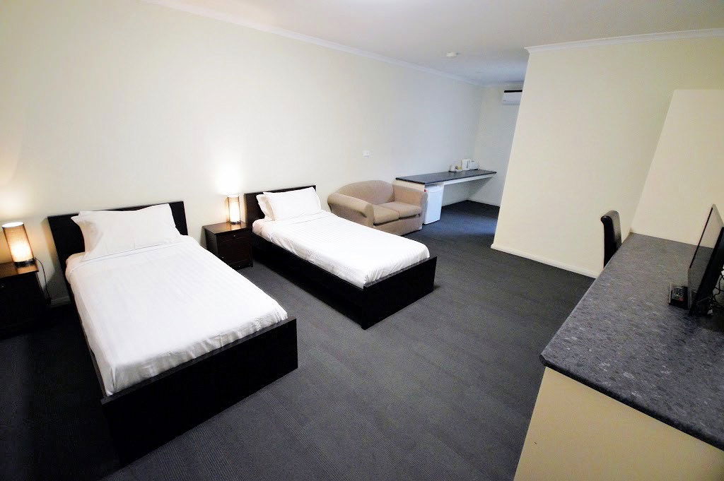 Arbuckle VIC Palm Beach Accommodation