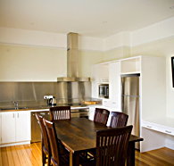 2 On Warneford - Palm Beach Accommodation