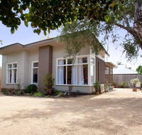 Driftwood Beach Cottage - Palm Beach Accommodation