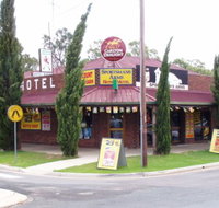 Sportsmans Arms Hotel Motel - Palm Beach Accommodation
