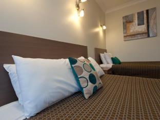 Econo Lodge Heritage Inn Wagga - Palm Beach Accommodation 1