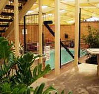 Aussie Settler Motel - Palm Beach Accommodation