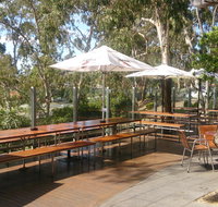 Lower Plenty Hotel- Bottle Shop