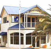 Boathouse Resort Studios and Suites