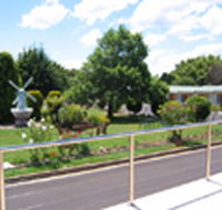 Golden Chain Beachway Motel and Restaurant - Palm Beach Accommodation