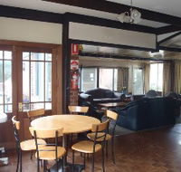 Yarrabin - Palm Beach Accommodation