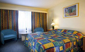 Sandors On The Park - Palm Beach Accommodation 2