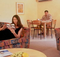 Kingston Terrace Serviced Apartments - Palm Beach Accommodation