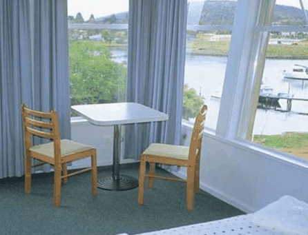 Leisure Inns Waterfront Lodge - Palm Beach Accommodation 1