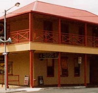 Mount Lyell Motor Inn - Palm Beach Accommodation