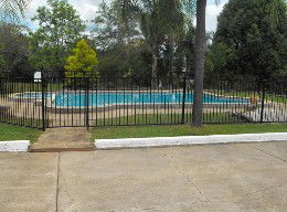 Fox Glenn Motor Inn - Palm Beach Accommodation 2