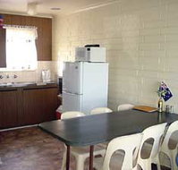 Wool Bay Holiday Units - Palm Beach Accommodation