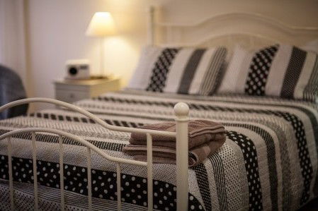 Millies Guesthouse & Serviced Apartments - Palm Beach Accommodation 4