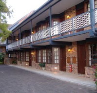 Montville Mountain Inn - Palm Beach Accommodation
