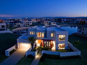 Valencia - Palm Beach Accommodation 0