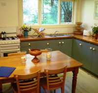 Allenvale Cottages - Palm Beach Accommodation