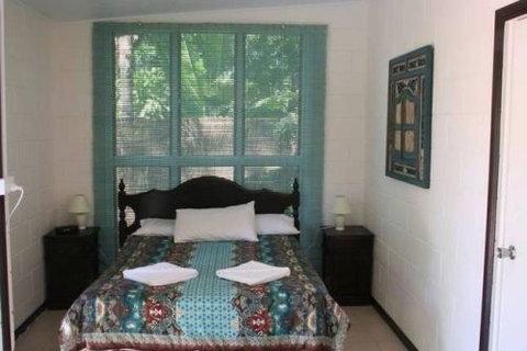 Shambhala Retreat Magnetic Island Cottages - Palm Beach Accommodation 2
