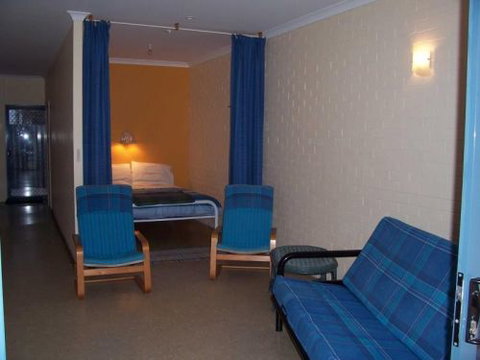 Windsurfer Beach Chalets - Palm Beach Accommodation 2