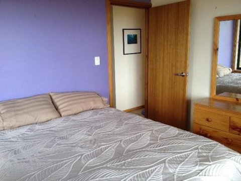 Southern Ocean Lookout - Palm Beach Accommodation 3