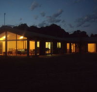Walkerville South Accommodation - Palm Beach Accommodation